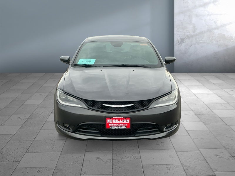 2015 Chrysler 200 S