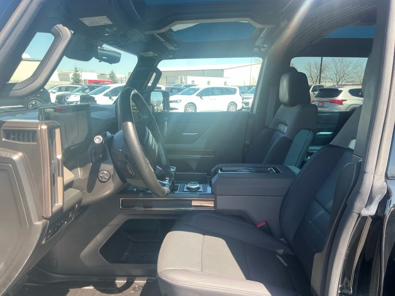 2024 GMC HUMMER EV SUV 2X