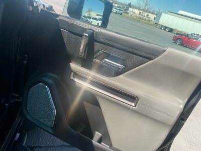 2024 GMC HUMMER EV SUV 2X