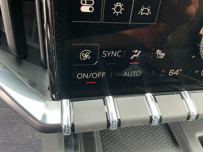 2025 GMC Acadia AT4