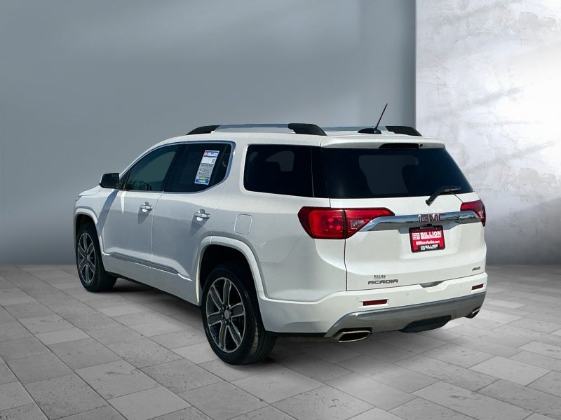 2017 GMC Acadia Denali