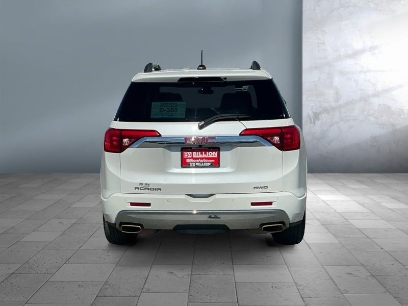 2017 GMC Acadia Denali
