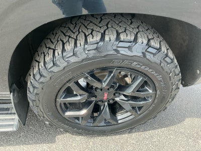 2022 GMC Yukon AT4