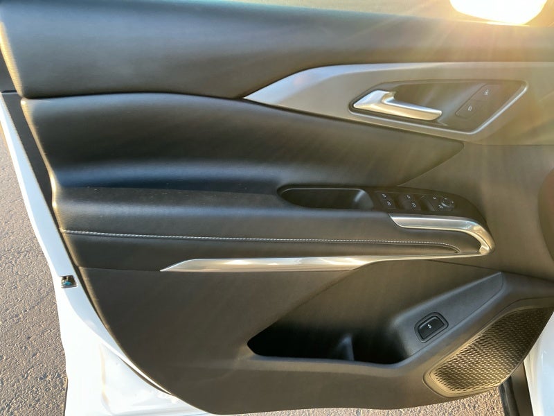 2024 Chevrolet Traverse LS
