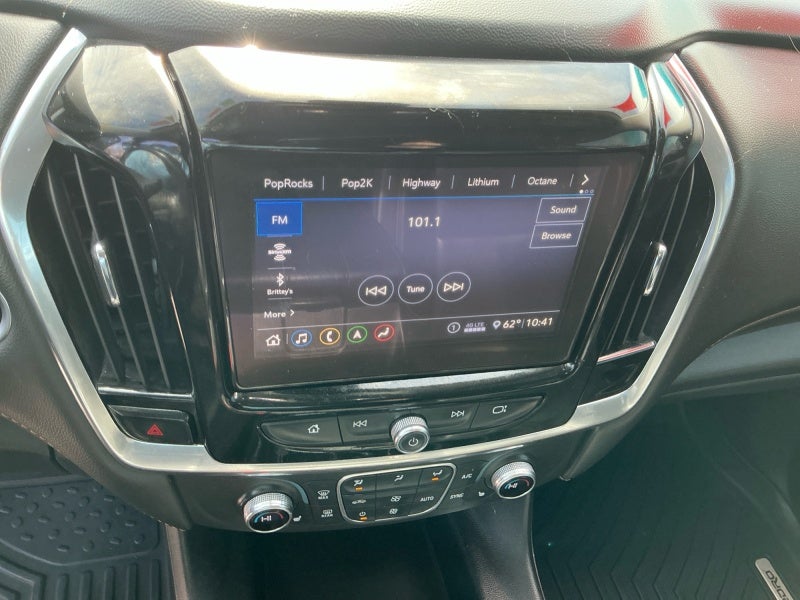 2020 Chevrolet Traverse LT Leather