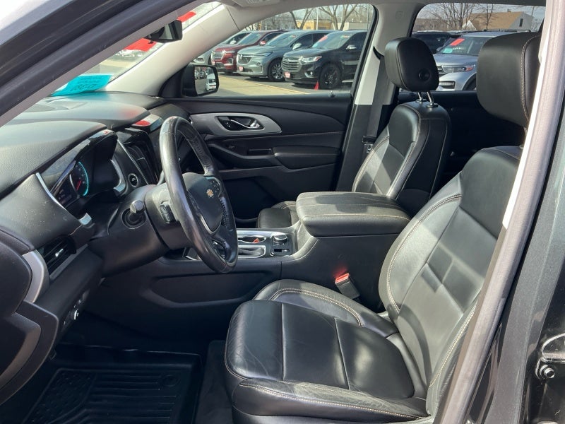 2020 Chevrolet Traverse LT Leather