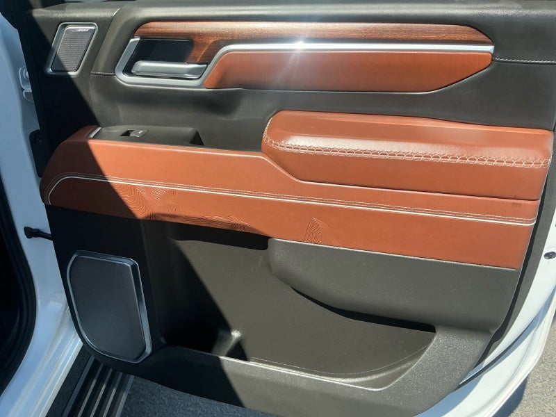 2025 GMC Sierra 3500 HD Denali Ultimate