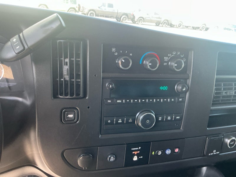 2020 GMC Savana Cargo 3500 NA