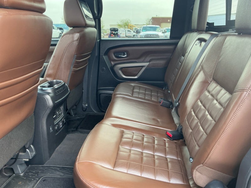 2021 Nissan Titan Platinum Reserve