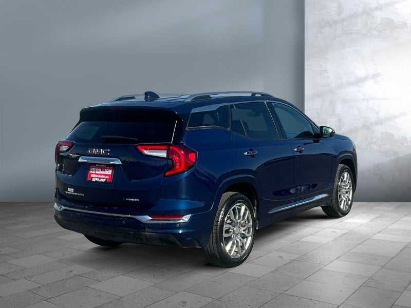 2023 GMC Terrain Denali