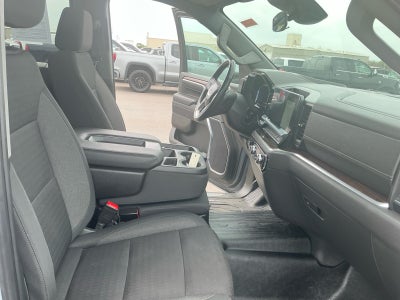 2025 GMC Sierra 1500 SLE