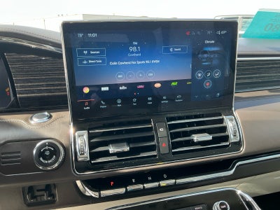2022 Lincoln Navigator Black Label