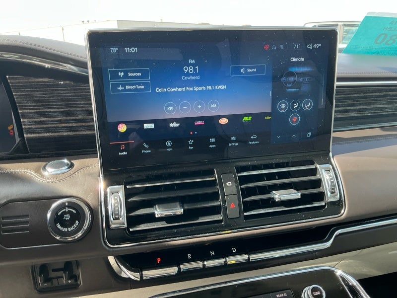 2022 Lincoln Navigator Black Label