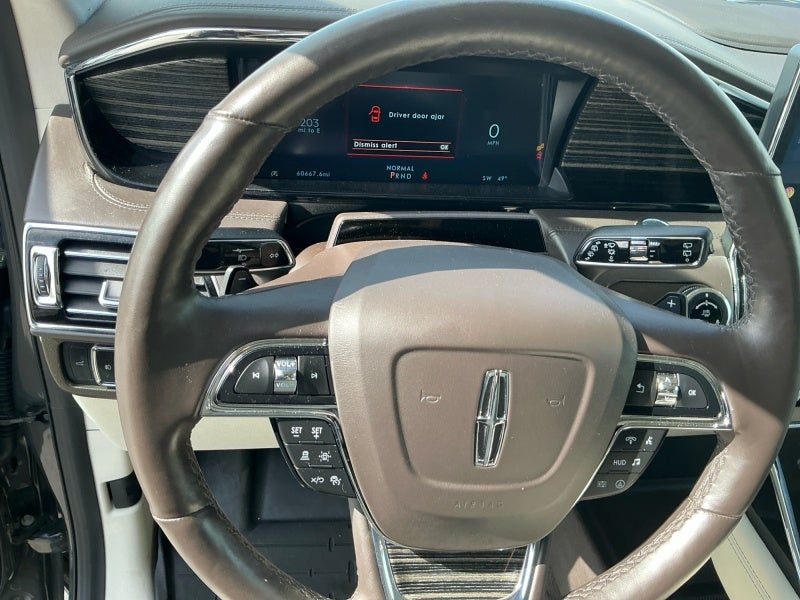 2022 Lincoln Navigator Black Label