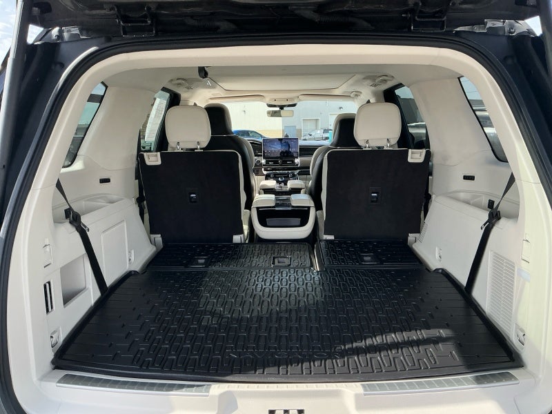 2022 Lincoln Navigator Black Label