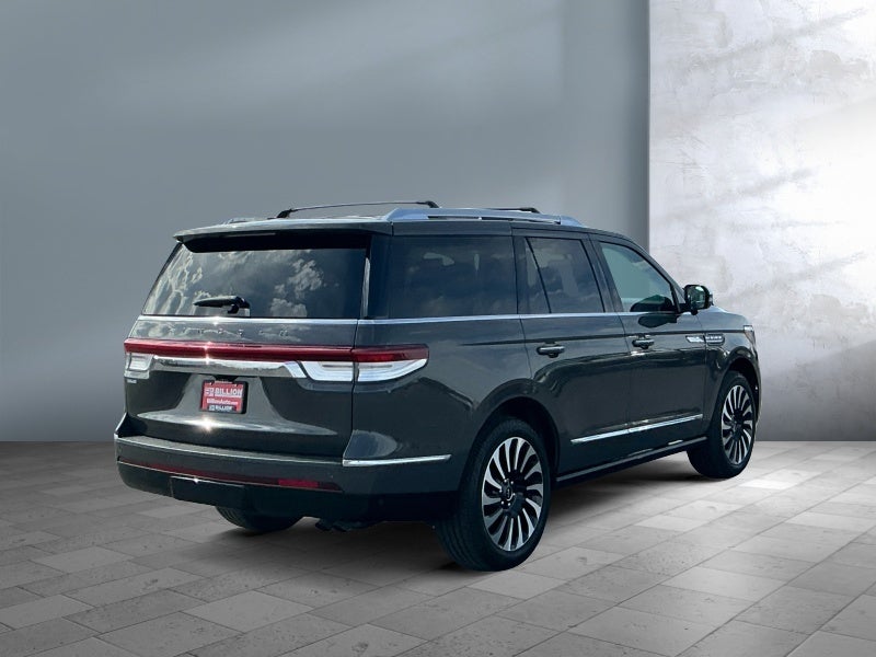 2022 Lincoln Navigator Black Label