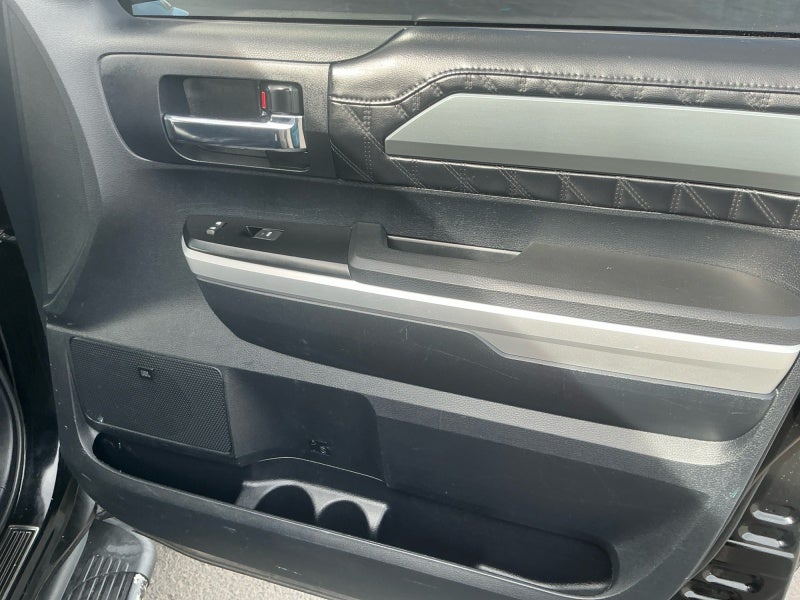 2014 Toyota Tundra 4WD Truck Platinum