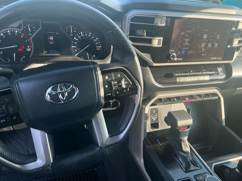 2024 Toyota Tundra 4WD SR5
