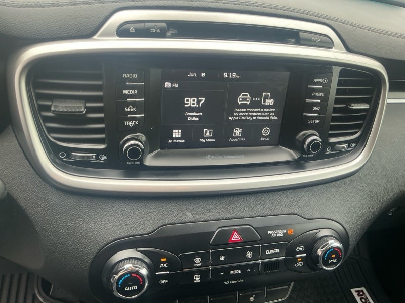 2017 Kia Sorento LX