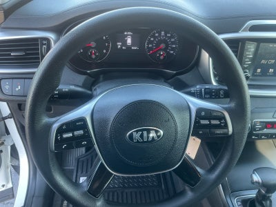 2019 Kia Sorento LX V6