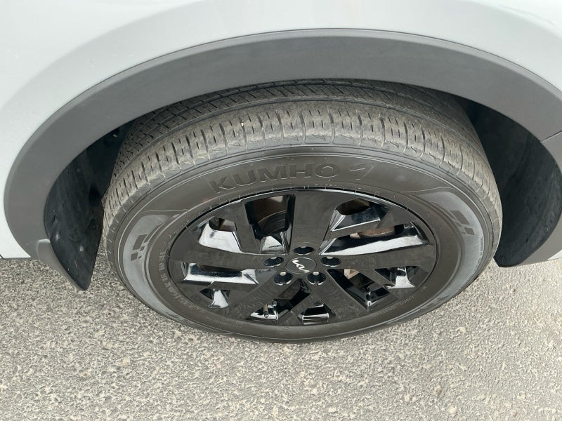 2023 Kia Sorento X-Line S