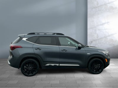 2022 Kia Seltos Nightfall