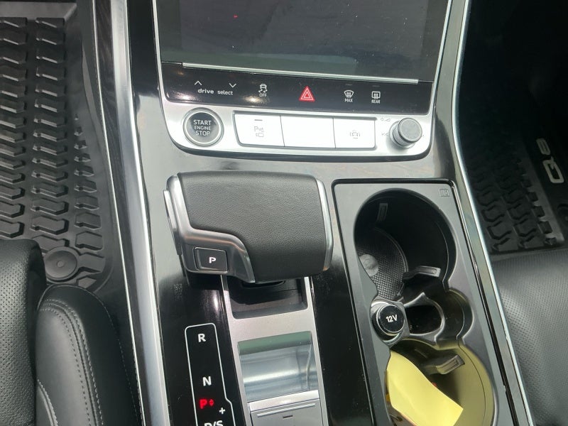 2022 Audi Q8 Prestige