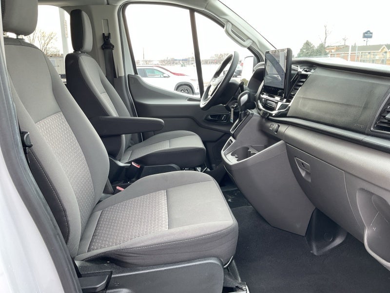 2024 Ford Transit Passenger Wagon XL