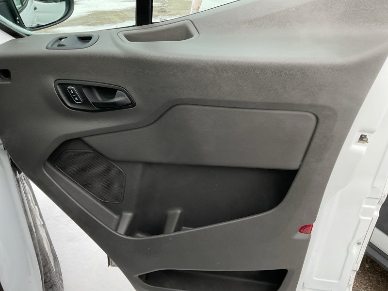 2024 Ford Transit Passenger Wagon XL