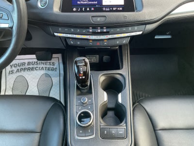 2021 Cadillac XT4 Premium Luxury