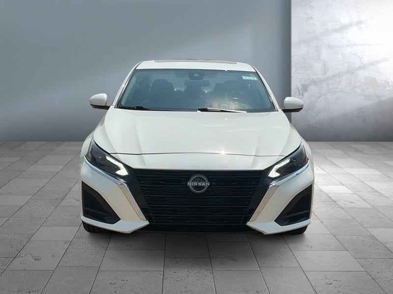 2024 Nissan Altima Platinum