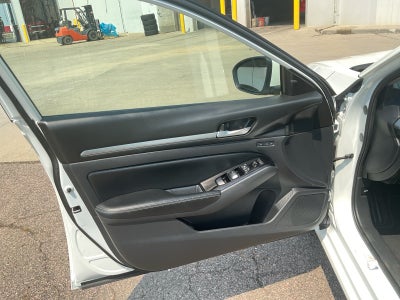 2024 Nissan Altima Platinum