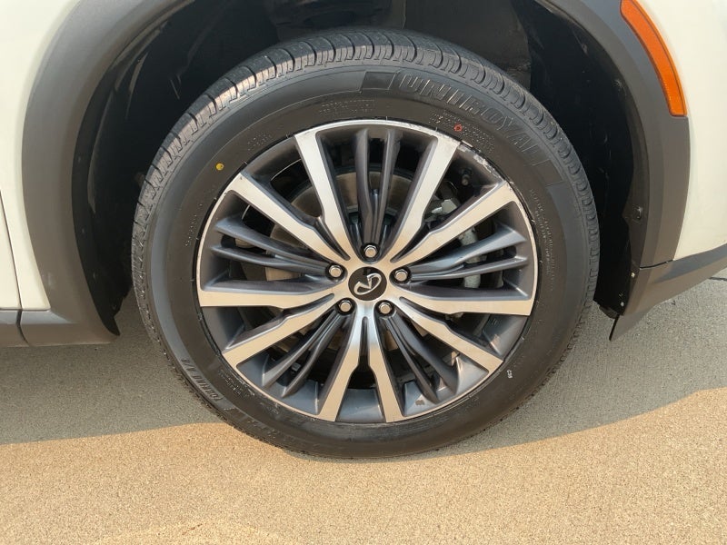 2024 INFINITI QX60 SENSORY
