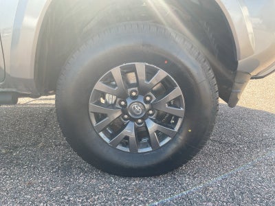 2021 Toyota Tacoma 2WD SR5