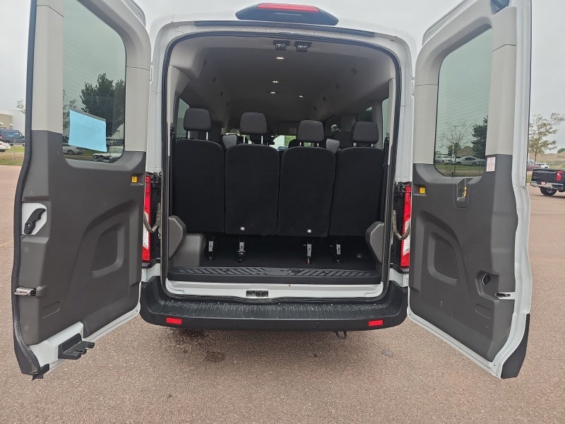 2024 Ford Transit Passenger Wagon XL