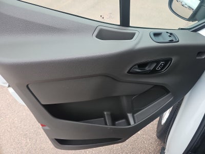 2024 Ford Transit Passenger Wagon XL