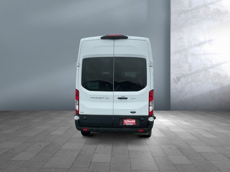 2024 Ford Transit Passenger Wagon XL