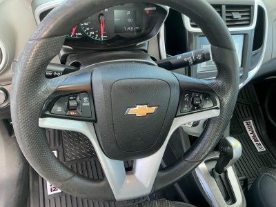 2017 Chevrolet Sonic LT