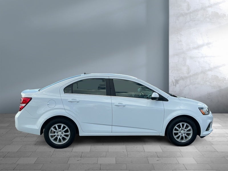 2017 Chevrolet Sonic LT