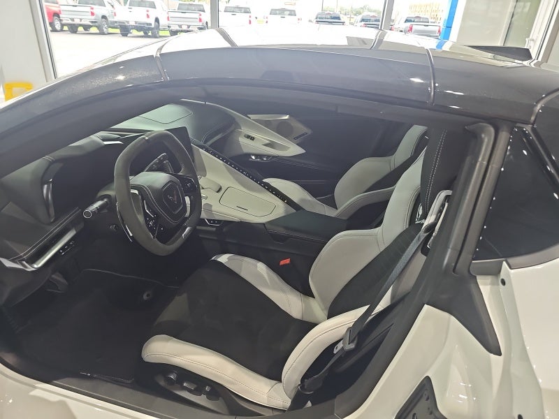 2025 Chevrolet Corvette E-Ray 2LZ