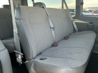 2025 Chevrolet Express Passenger 1LS