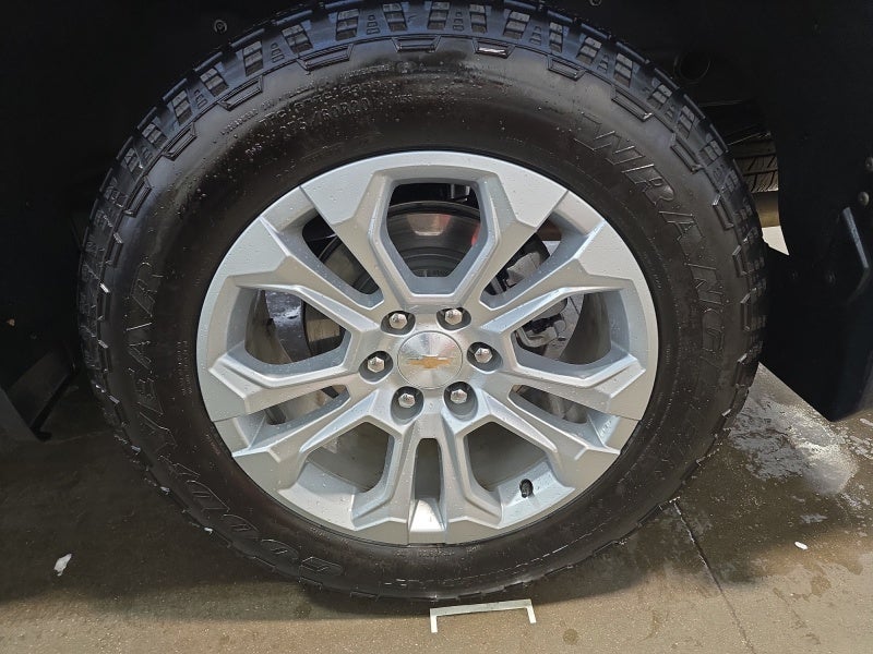 2025 Chevrolet Silverado 1500 LTZ