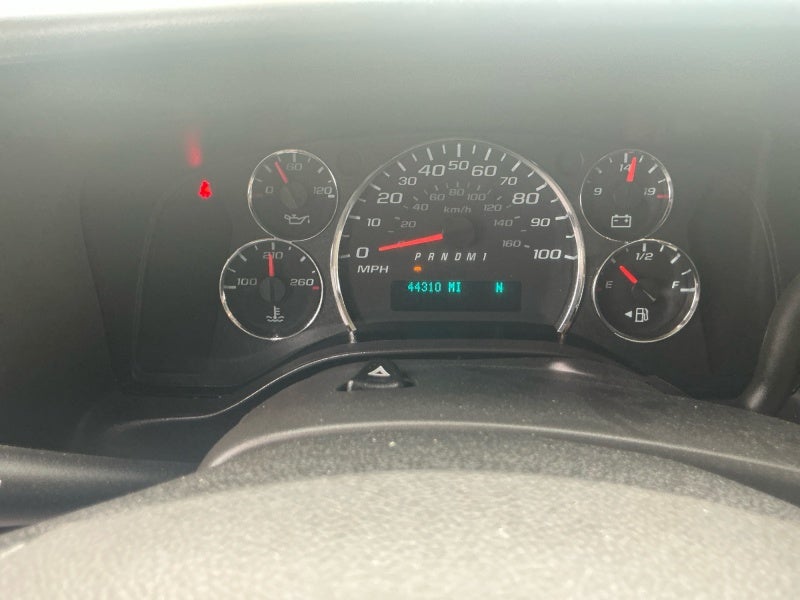 2025 GMC Savana Passenger LT