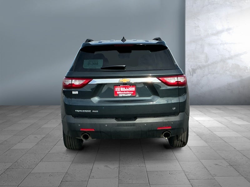 2021 Chevrolet Traverse LT Cloth