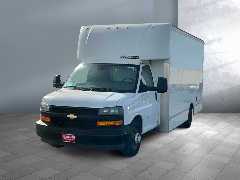 2021 Chevrolet Express Cutaway