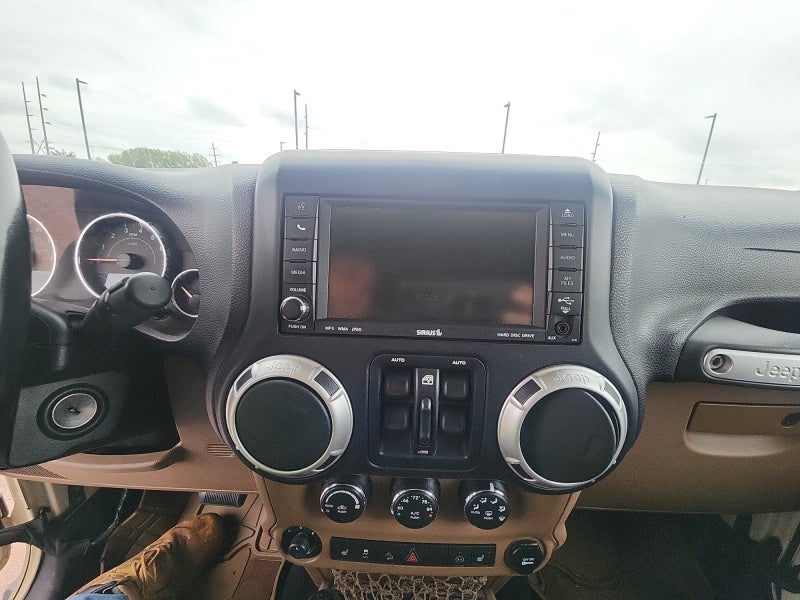 2011 Jeep Wrangler Unlimited Sahara