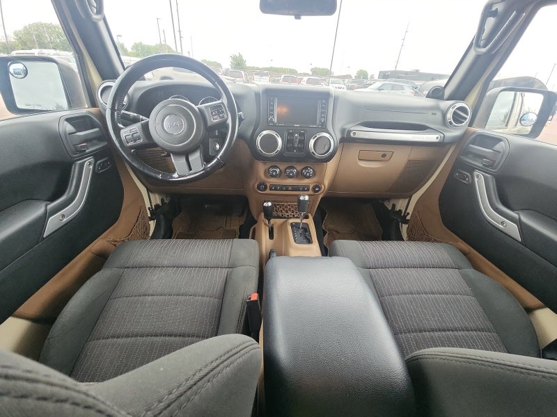 2011 Jeep Wrangler Unlimited Sahara