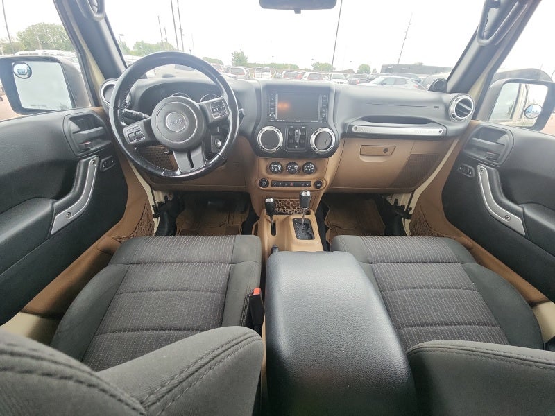 2011 Jeep Wrangler Unlimited Sahara