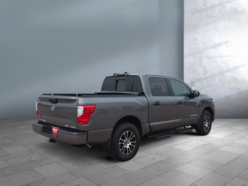 2024 Nissan Titan SV