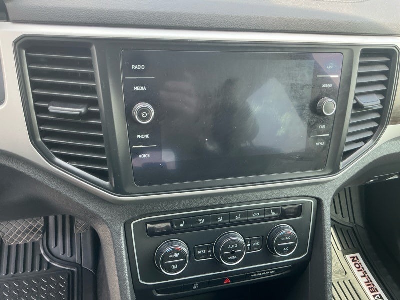 2021 Volkswagen Atlas 3.6L V6 SE w/Technology
